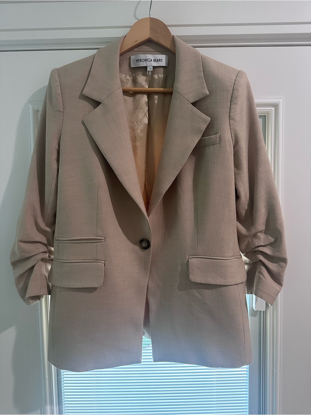 Veronica Beard Light Beige Single-Button Tailored Blazer